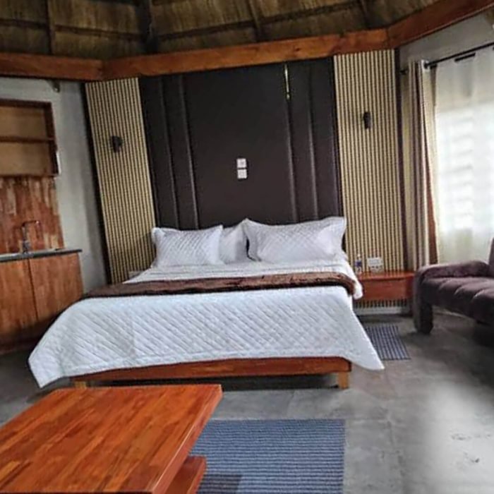 manyumbi-family-room-5